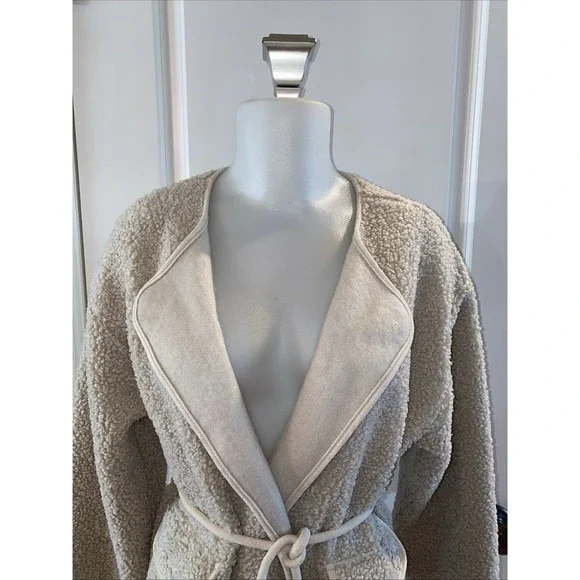 Haven Well Within Beige Sherpa‎ Belted Cozy Jacket Size Small New with Tags Vests